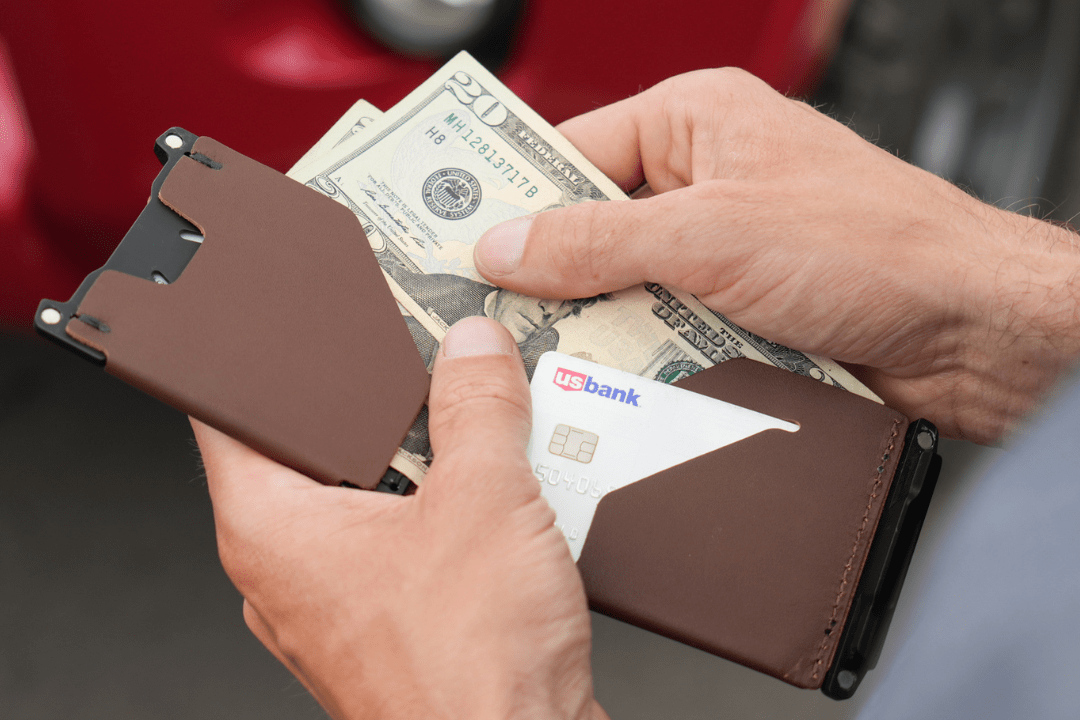 Trayvax Enterprises Wallet Venture Billfold - Black Ano / Frontier Brown